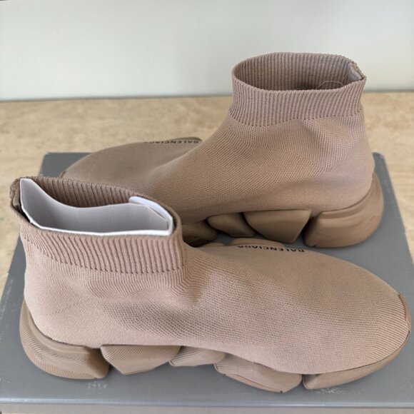 Balenciaga Speed 2.0 stretch-knit high-top sneakers - Picture 2 of 9